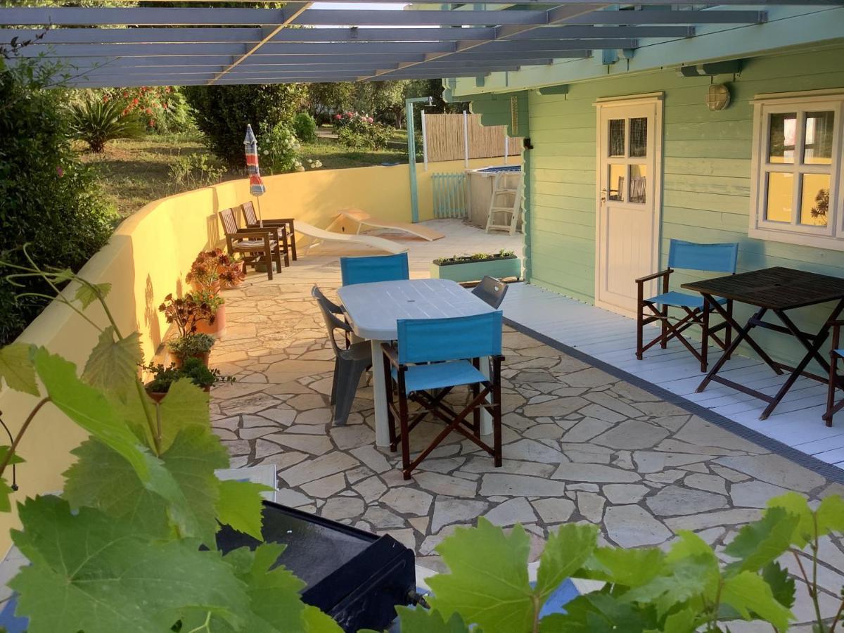 The Cabin, Kyparissia Exteriör bild